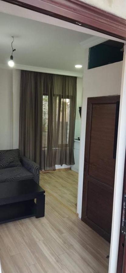 Guesthouse Zeinabi Tbiliszi Kültér fotó