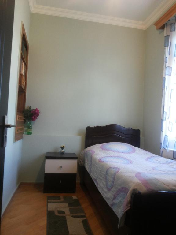 Guesthouse Zeinabi Tbiliszi Kültér fotó