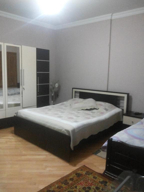 Guesthouse Zeinabi Tbiliszi Kültér fotó